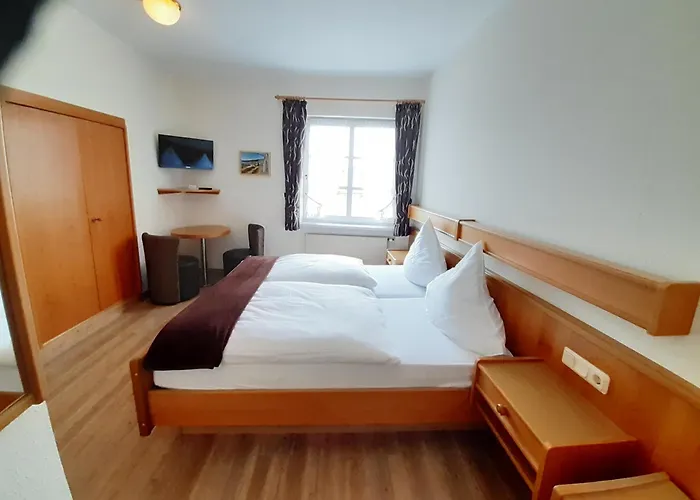 מלון Cafe Alt-piesport פיספורט