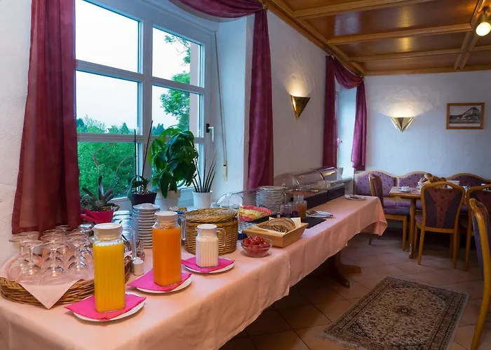 מלון Cafe Alt-piesport *